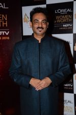 Wendell Rodericks at NDTV Loreal Women of Worth Awards on 28th March 2016